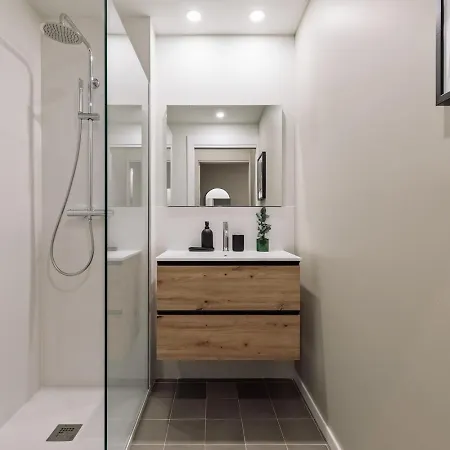 Apartament Indiana - 2 Bedrooms, Office And Balcony In Eixample Dreta *
