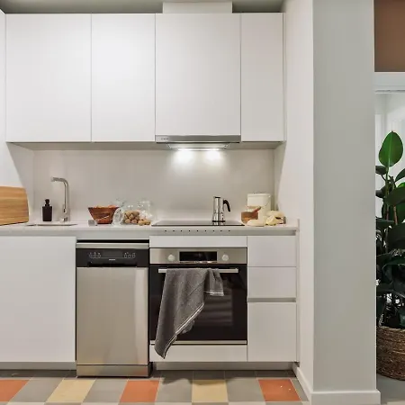 Apartment Indiana - 2 Bedrooms, Office And Balcony In Eixample Dreta Barcelona