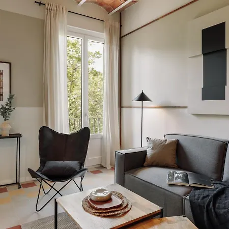Indiana - 2 Bedrooms, Office And Balcony In Eixample Dreta Apartment